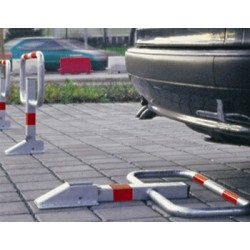 Arceau de stationnement réfléchissants